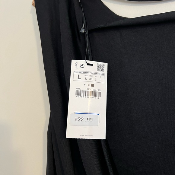 Sexy black dress w open back - Picture 4 of 6